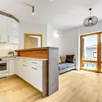 2 Bedroom Cozy In * Hel