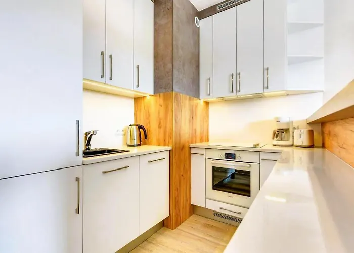 Apartament 2 Bedroom Gorgeous In *