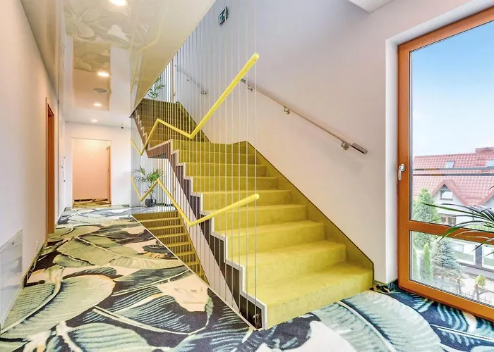 2 Bedroom Gorgeous In Apartament Hel